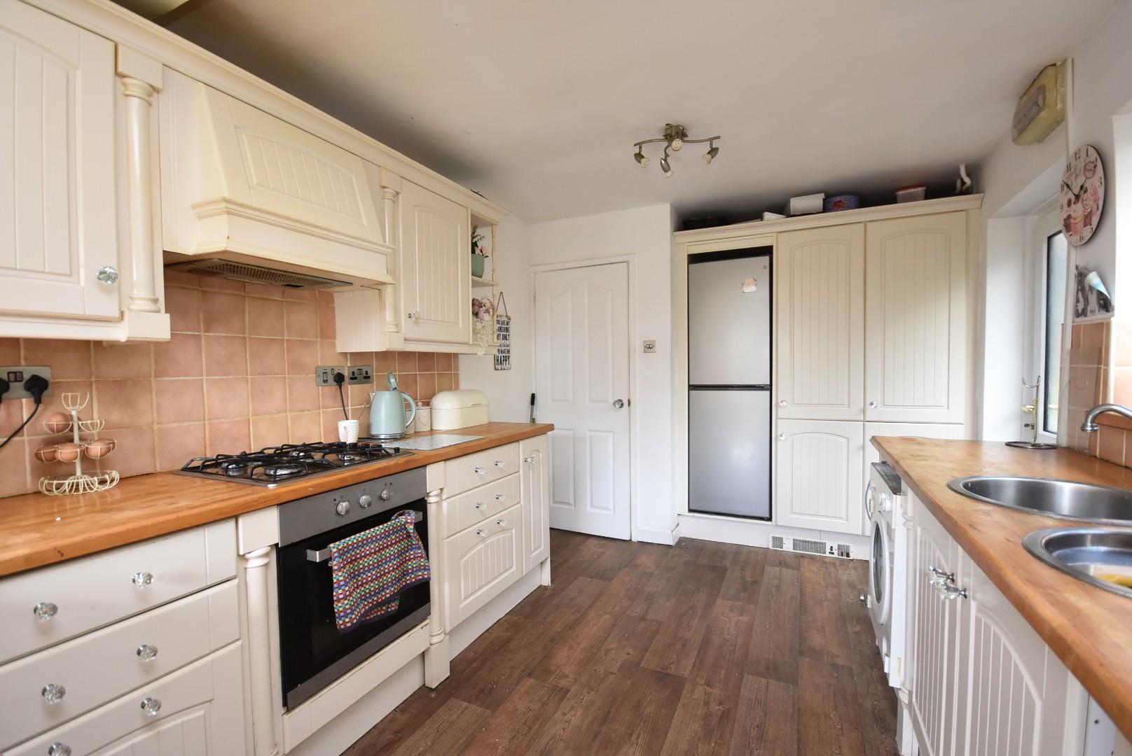 12 Stradling Close, Sully, CF64 5HU